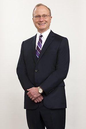 Dr. Frederick H. D. Weidman, III, MD, specialising in Retina/Vitreous, Diabetic Eye Disease, and Macular Degeneration at Horizon Eye Care, Charlotte, NC.
